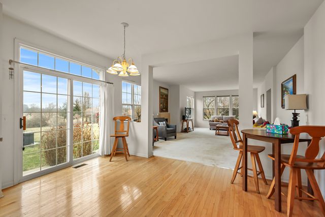 2311 Hazeltime Drive, Vernon Hills, IL 60061