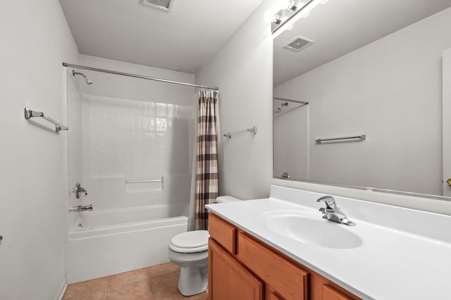 2311 Hazeltime Drive, Vernon Hills, IL 60061