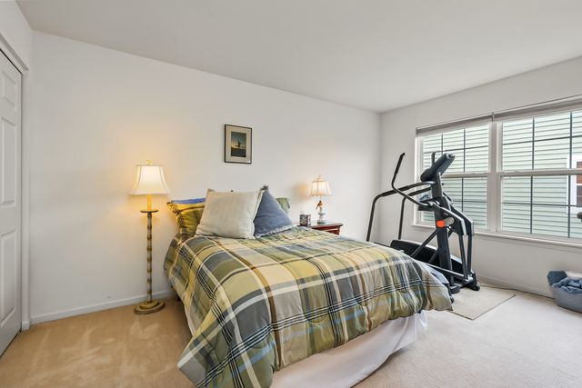 2311 Hazeltime Drive, Vernon Hills, IL 60061