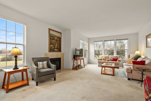 2311 Hazeltime Drive, Vernon Hills, IL 60061