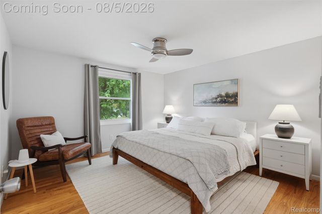 105 Highlake Avenue, Ann Arbor, MI 48103