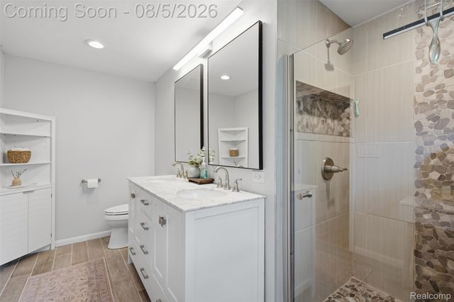 105 Highlake Avenue, Ann Arbor, MI 48103