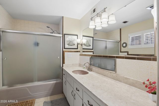 1041 S LONGWOOD Loop, Mesa, AZ 85208
