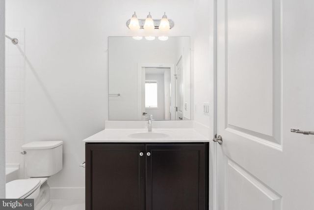 8454 BEGONIA LN, Lorton, VA 22079