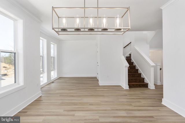 8454 BEGONIA LN, Lorton, VA 22079