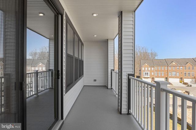 8454 BEGONIA LN, Lorton, VA 22079