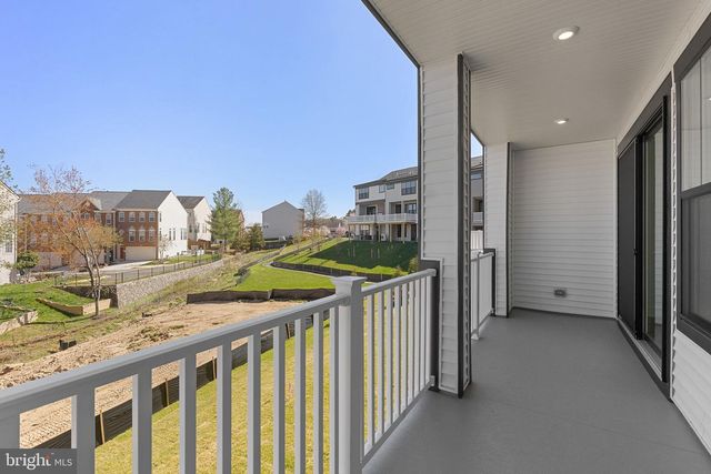 8454 BEGONIA LN, Lorton, VA 22079