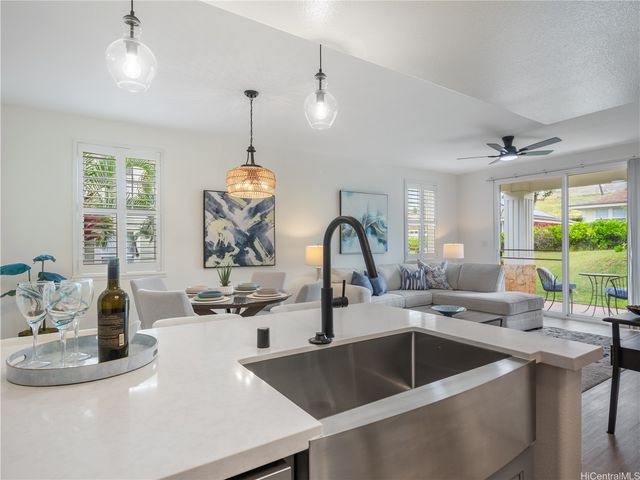 92-1053 Koio Drive M9-1, Kapolei, HI 96707