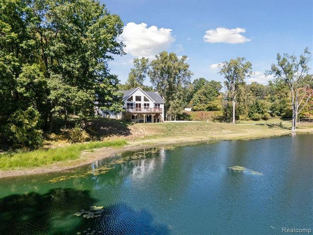 441 W Dryden Road, Metamora, MI 48455