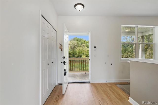 441 W Dryden Road, Metamora, MI 48455