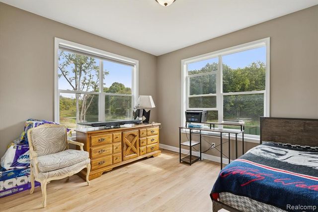 441 W Dryden Road, Metamora, MI 48455