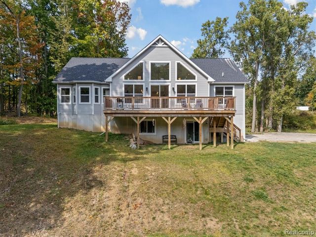 441 W Dryden Road, Metamora, MI 48455