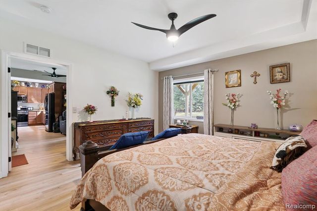 441 W Dryden Road, Metamora, MI 48455