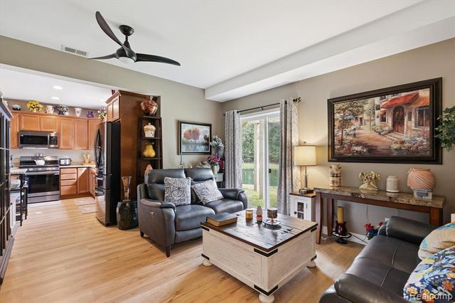 441 W Dryden Road, Metamora, MI 48455