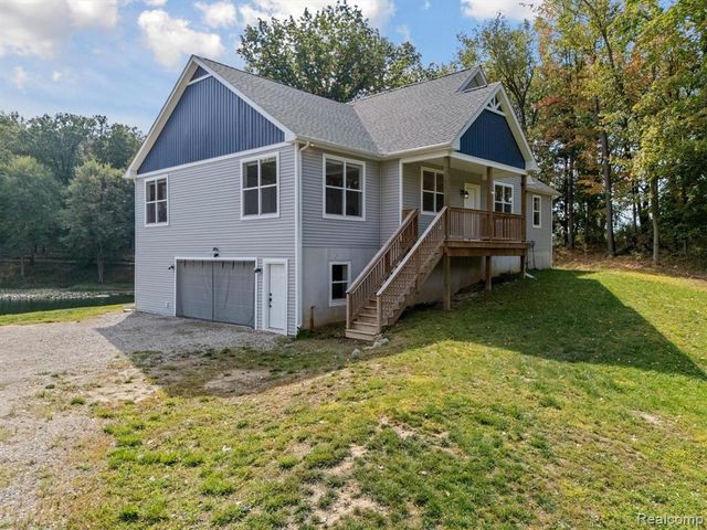 441 W Dryden Road, Metamora, MI 48455