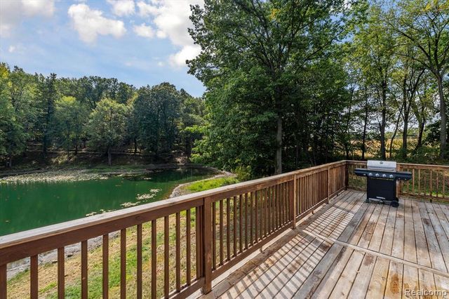 441 W Dryden Road, Metamora, MI 48455