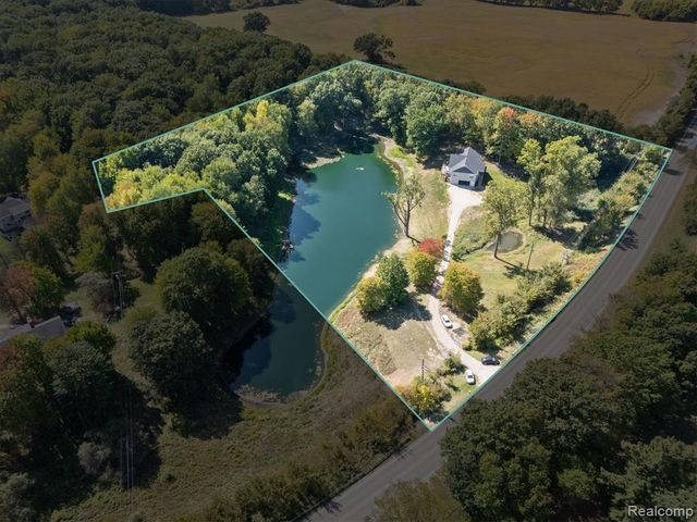 441 W Dryden Road, Metamora, MI 48455