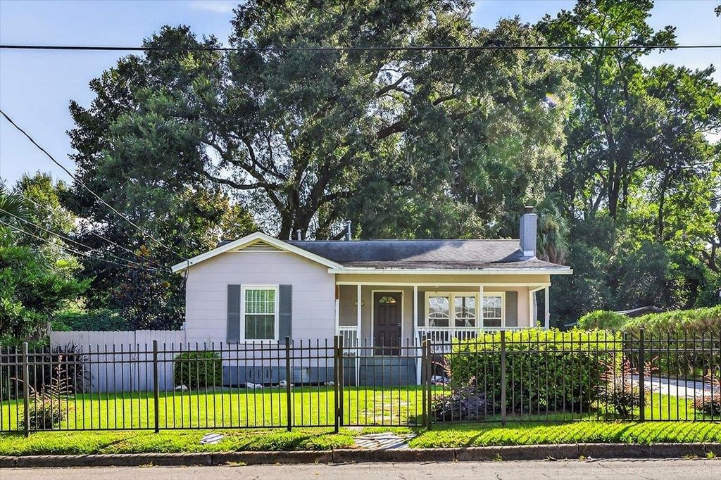 1223 Mitchell Avenue, Tallahassee, FL 32303