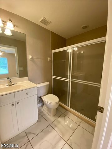 306 NE 14th TER, Cape Coral, FL 33909