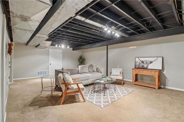 5115 NW 66th Terrace, Kansas City, MO 64151