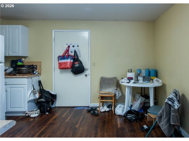 32781 E PEARL St, Eugene, OR 97408