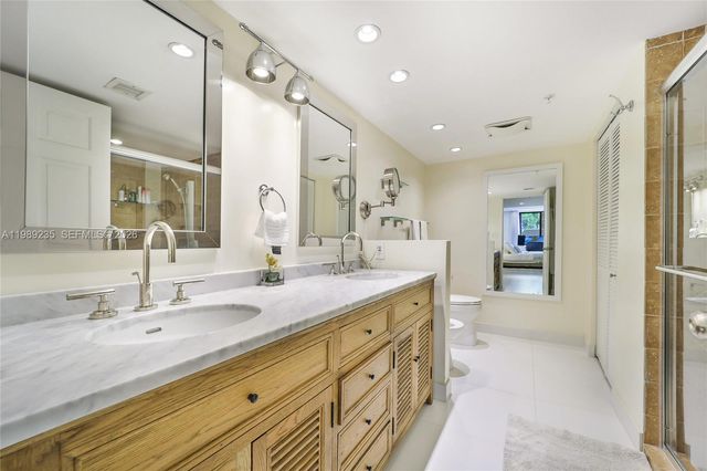 251 Crandon Blvd 136, Key Biscayne, FL 33149