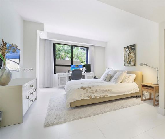 251 Crandon Blvd 136, Key Biscayne, FL 33149