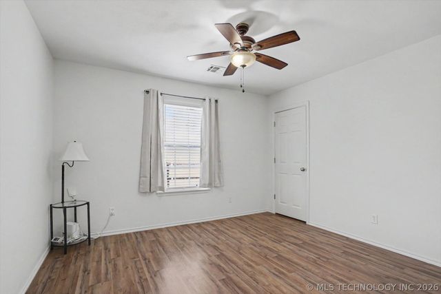 705 N Carlsbad Street, Owasso, OK 74055