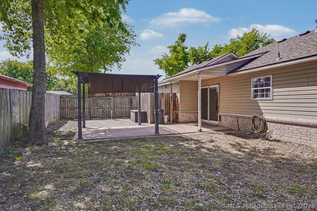 705 N Carlsbad Street, Owasso, OK 74055