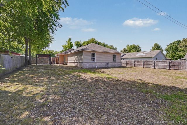 705 N Carlsbad Street, Owasso, OK 74055