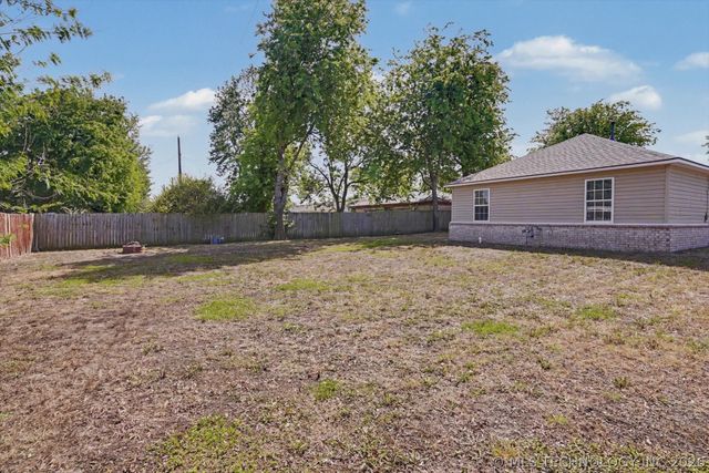 705 N Carlsbad Street, Owasso, OK 74055