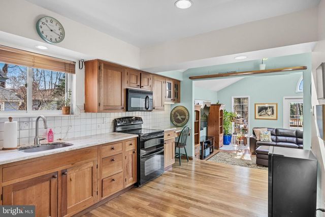 144 HOPKINS AVE, Haddonfield, NJ 08033