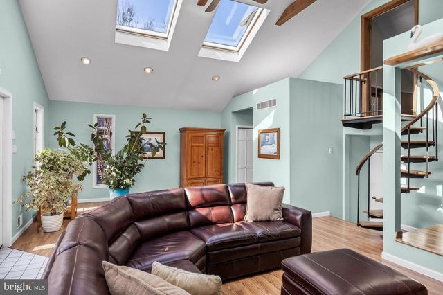 144 HOPKINS AVE, Haddonfield, NJ 08033