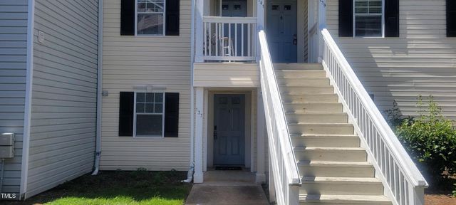 137 Kingsbury Drive, Chapel Hill, NC 27514