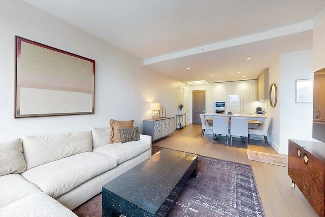 240 Devonshire Street U3814, Boston, MA 02110