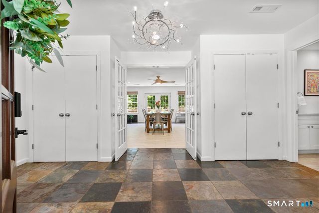 23 Laurel Lane, Wilton, CT 06897