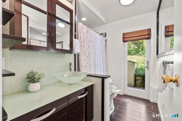 23 Laurel Lane, Wilton, CT 06897