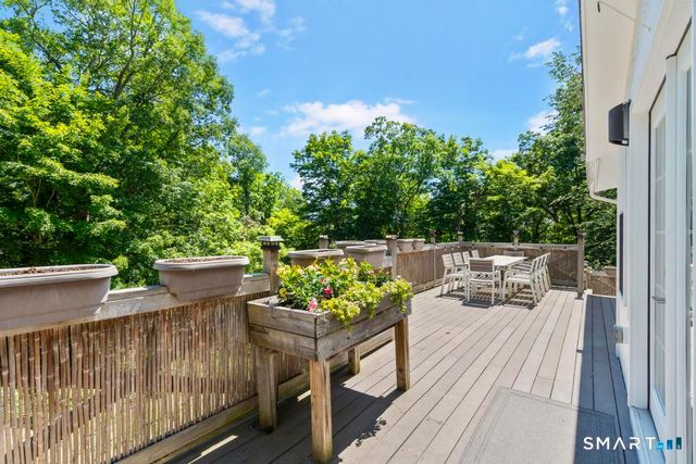 23 Laurel Lane, Wilton, CT 06897