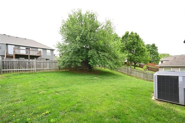 16495 NW 137th Street, Platte City, MO 64079