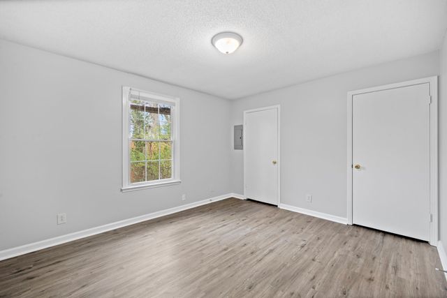 703 Power St Apt B, Clarksville, TN 37042