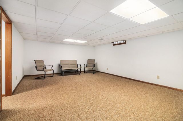 5822 Leisure S Drive SE, Grand Rapids, MI 49548