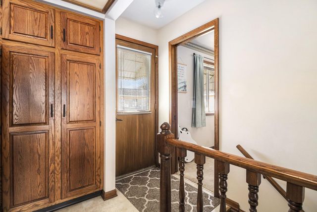 5822 Leisure S Drive SE, Grand Rapids, MI 49548