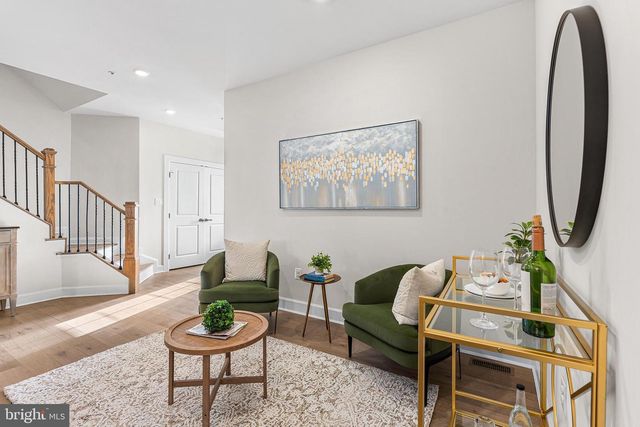 321 PONDS EDGE DR, Media, PA 19063