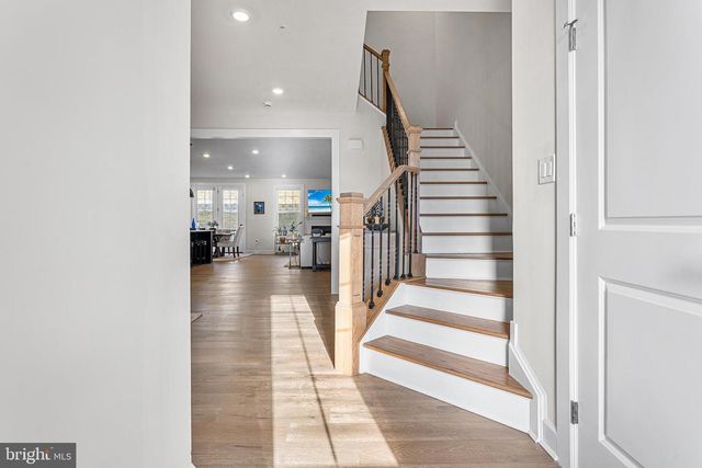 321 PONDS EDGE DR, Media, PA 19063