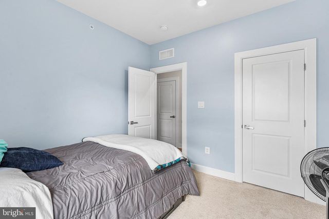 321 PONDS EDGE DR, Media, PA 19063