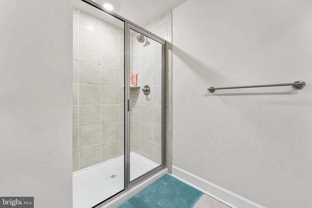 321 PONDS EDGE DR, Media, PA 19063