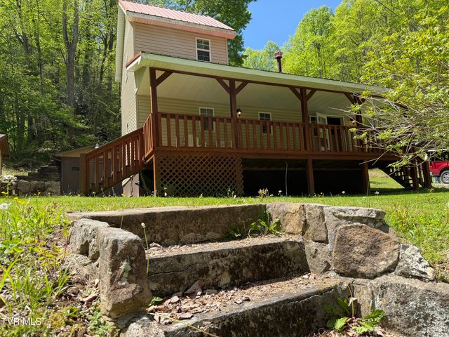 372 Ingram Branch Road, Roan Mountain, TN 37687
