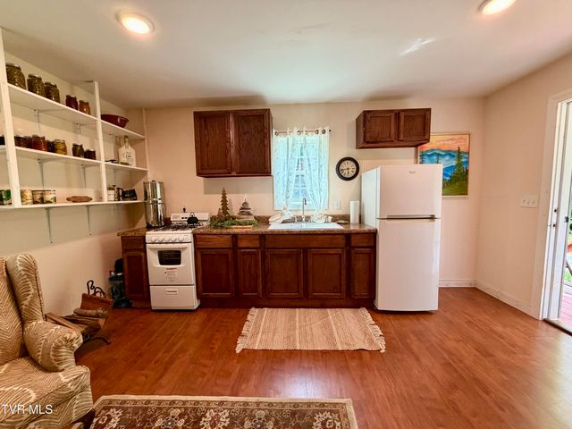372 Ingram Branch Road, Roan Mountain, TN 37687