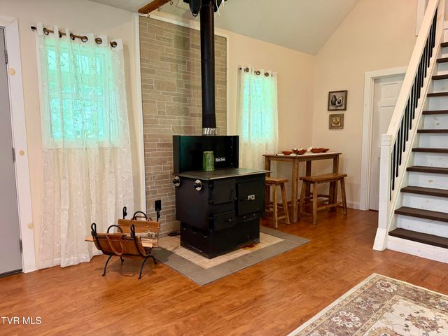 372 Ingram Branch Road, Roan Mountain, TN 37687