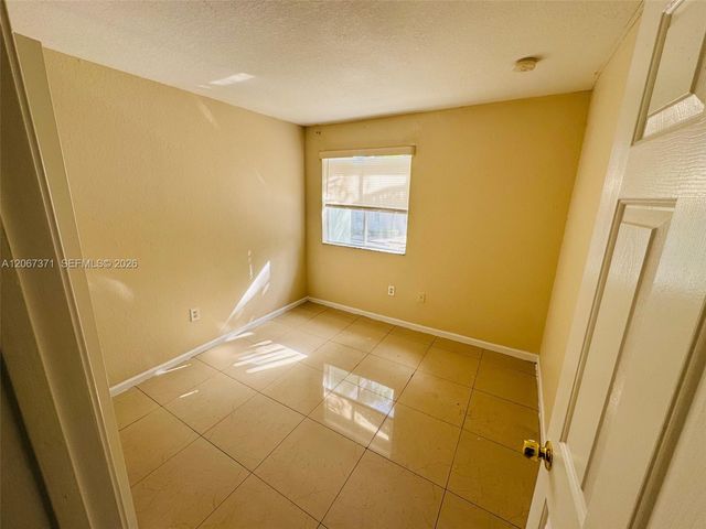 1527 SE 24th Court 234, Homestead, FL 33035